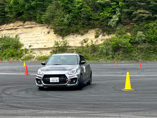 10　豊本将希　選手